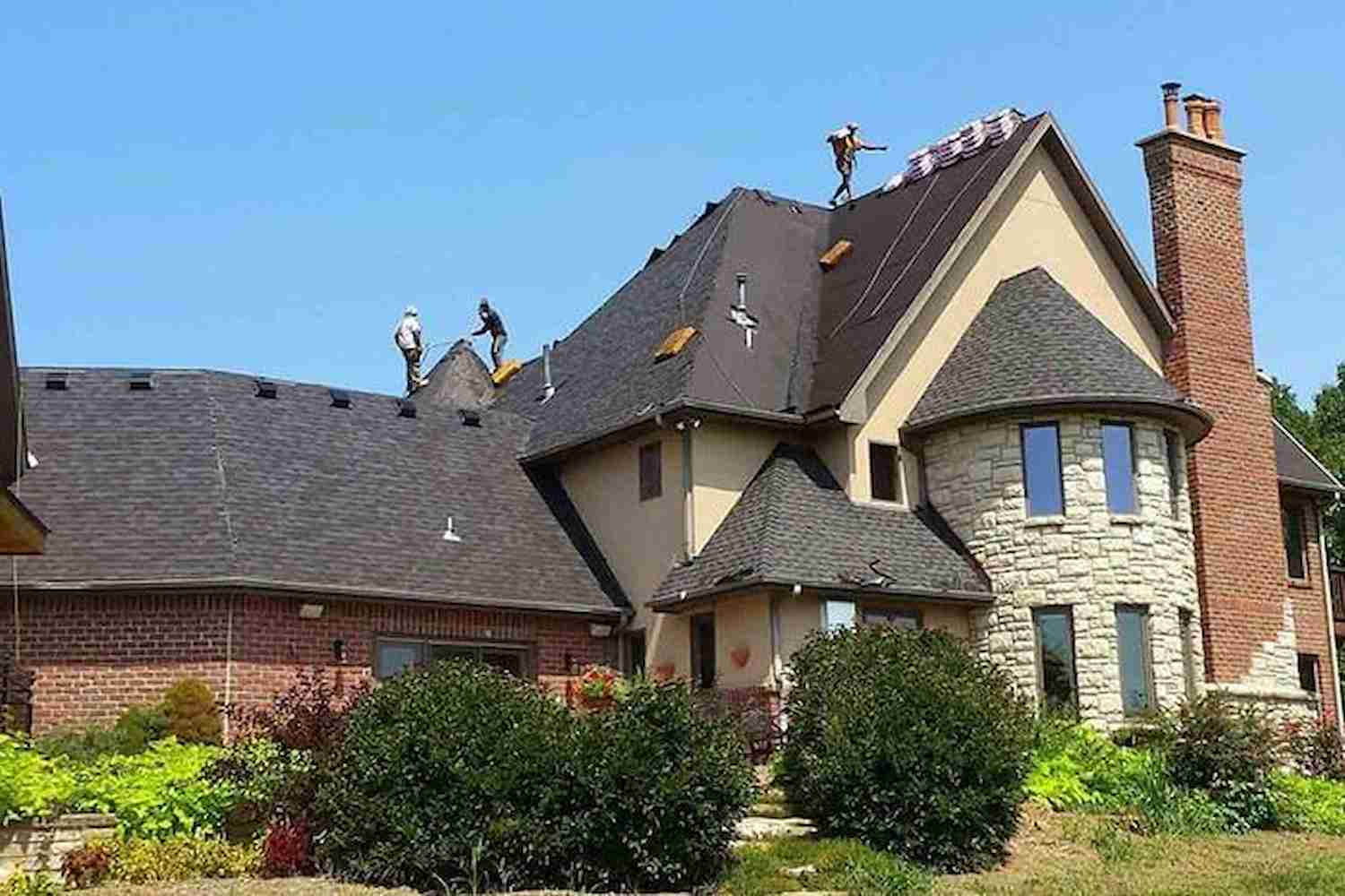 residential house roof replacement