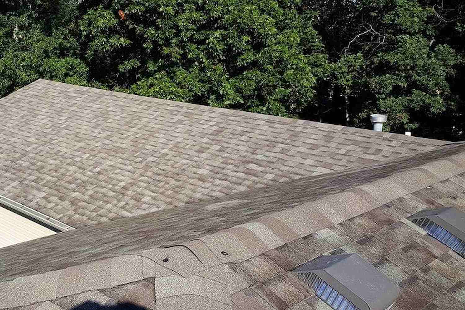 asphalt roofing contractors in columbia mo