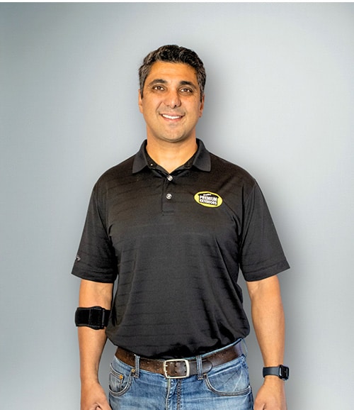 como-_0006_Elias Abadi