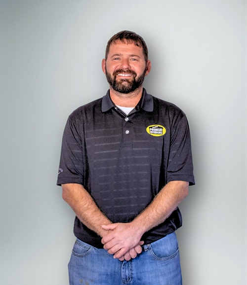 como-_0008_Brandon Jones